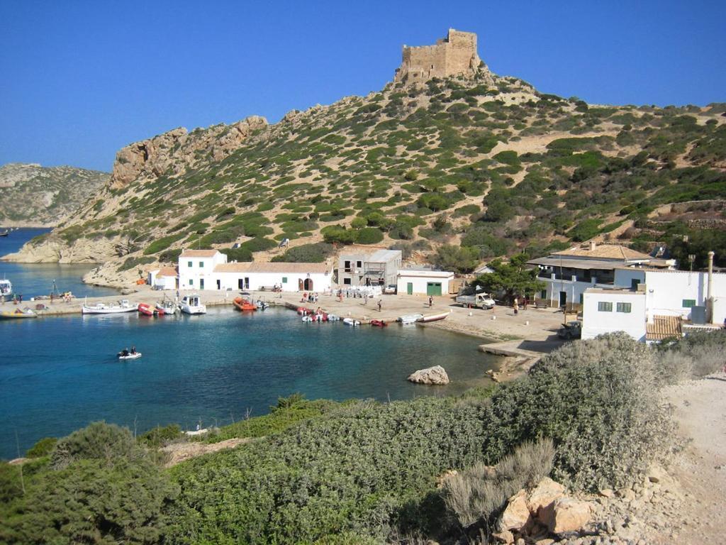 Hostal Doris - Adults Only Colonia de Sant Jordi ภายนอก รูปภาพ