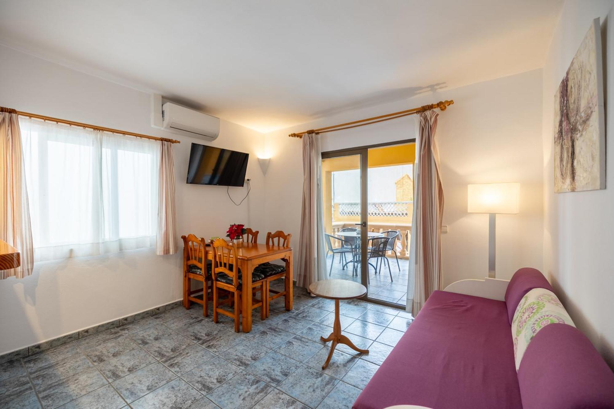 Hostal Doris - Adults Only Colonia de Sant Jordi ห้อง รูปภาพ