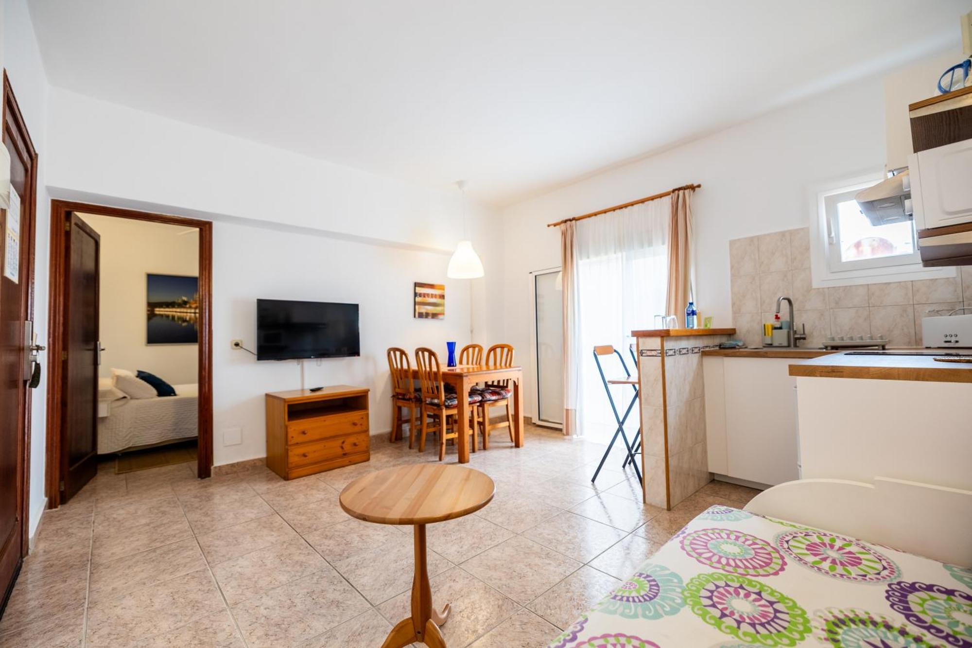 Hostal Doris - Adults Only Colonia de Sant Jordi ห้อง รูปภาพ