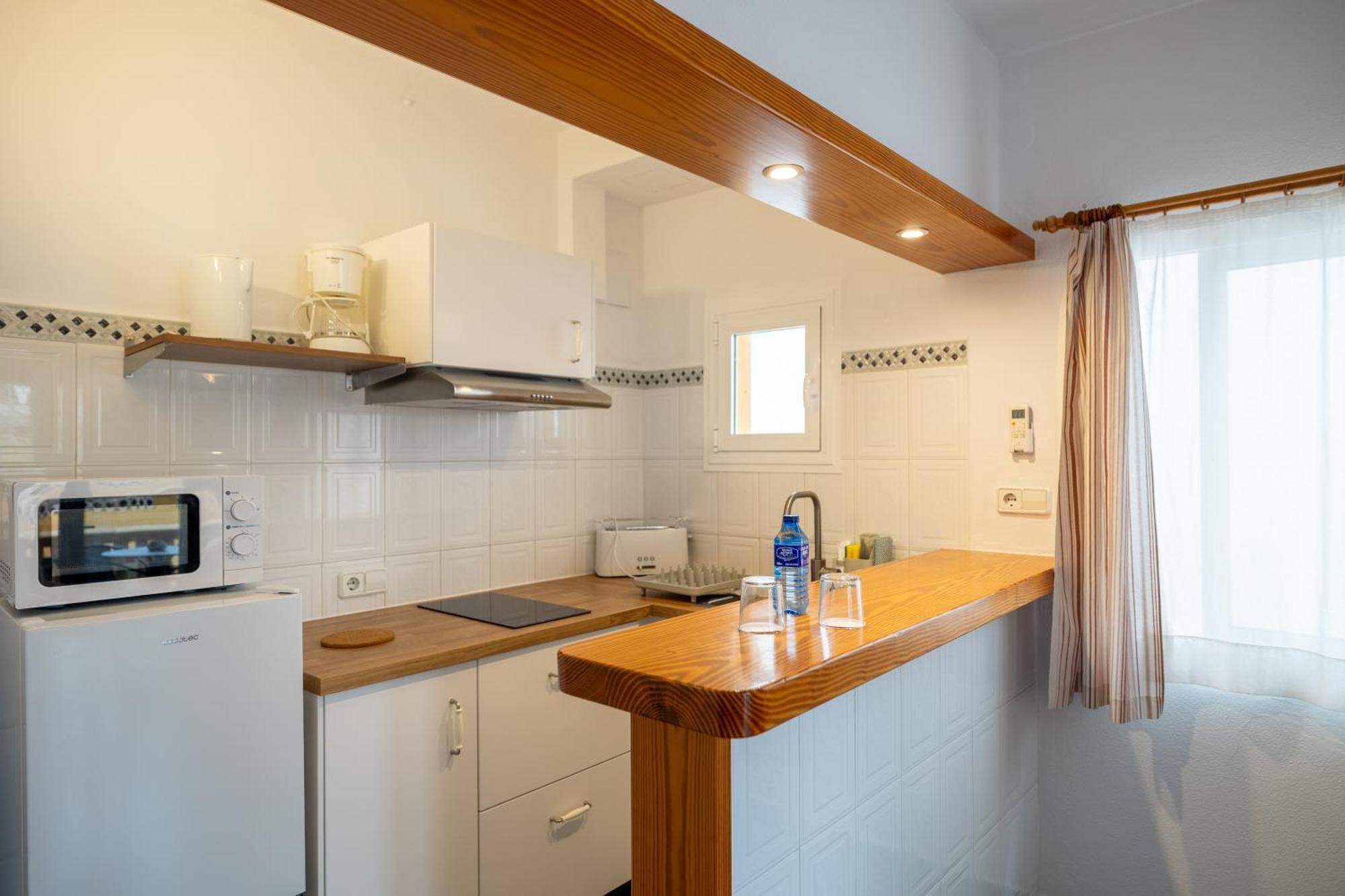 Hostal Doris - Adults Only Colonia de Sant Jordi ห้อง รูปภาพ