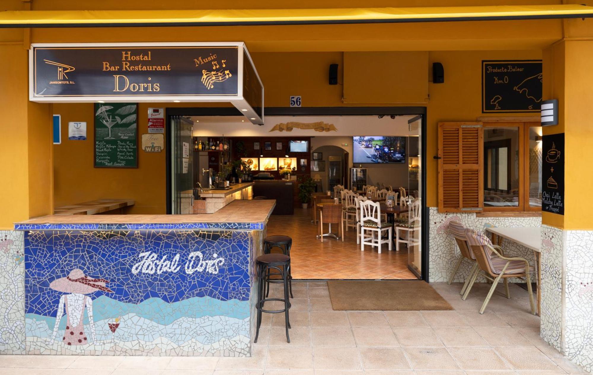 Hostal Doris - Adults Only Colonia de Sant Jordi ภายนอก รูปภาพ